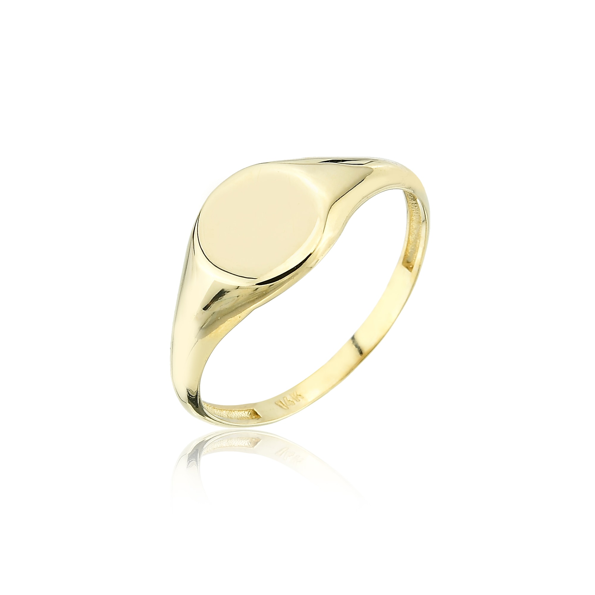 Reference image: Simple gold signet ring with oval flat face used for AI model testing